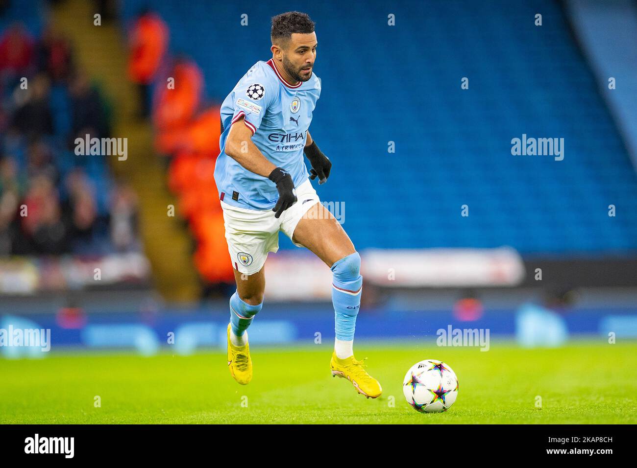 Manchester, UK. 2nd November, 2022.  Riyad Mahrez (26)of Manchester City during the UEFA Champions League Group G match between Manchester City and Sevilla FC at the Etihad Stadium, Manchester on Wednesday 2nd November 2022. (Credit: Mike Morese | MI News) Credit: MI News & Sport /Alamy Live News Stock Photo