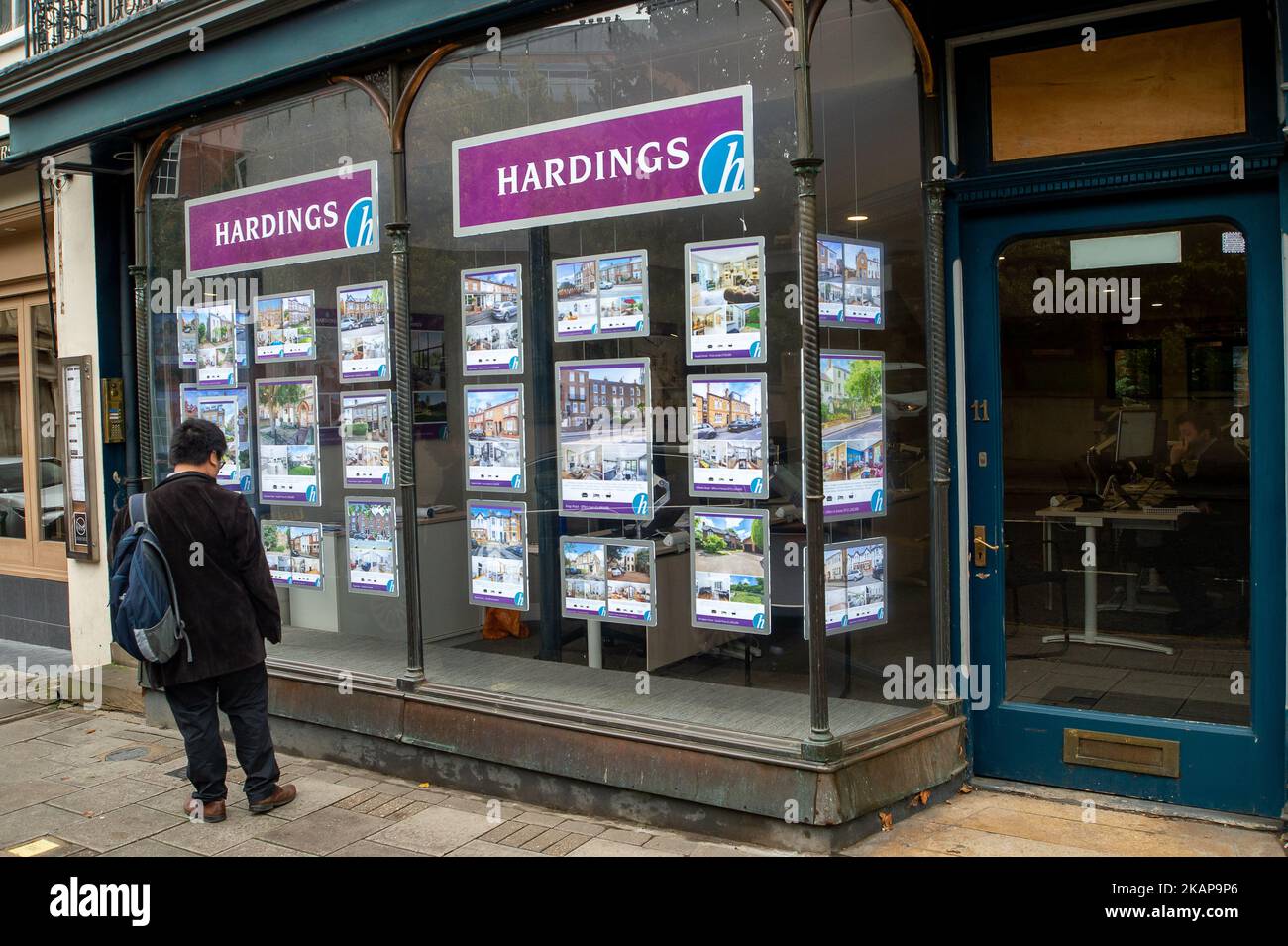 Hardings estate agents hires stock photography and images Alamy
