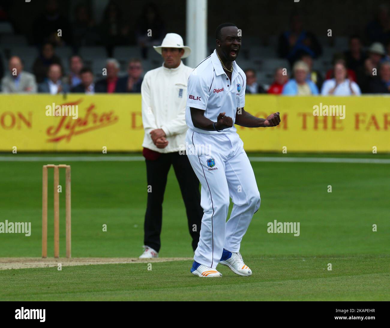 Kemar Roach of West Indies celebrate the wicket of Essex's Daniel Lawrence during the Domestic First Class Multi - Day match between Essex and West Indies at The Cloudfm County Ground in Chelmsford, UK on August 02, 2017. (Photo by Kieran Galvin/NurPhoto) *** Please Use Credit from Credit Field *** Stock Photo