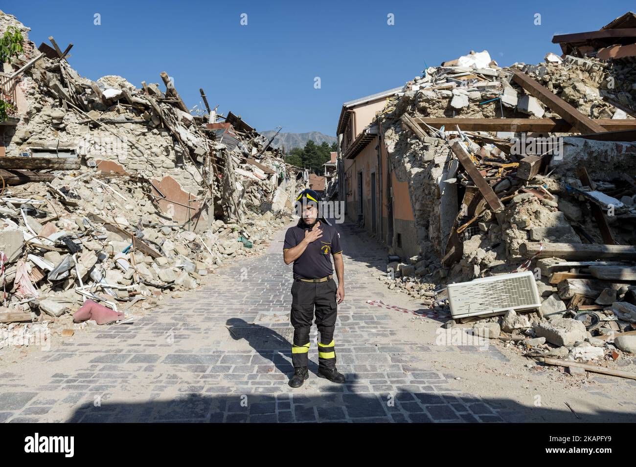 Italy earthquake 2017 hi-res stock photography and images - Alamy