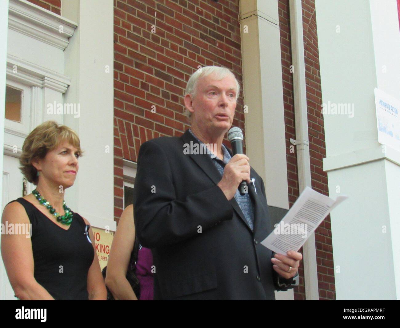 Fair Lawn Mayor John Cosgrove during a Women of Action New Jersey Rally for Unity and Peace with Mayor, Councilwoman, full Borough Council and religious leaders in Fair Lawn, NJ on August 20, 2017. (Photo by Kyle Mazza/NurPhoto) Stock Photo
