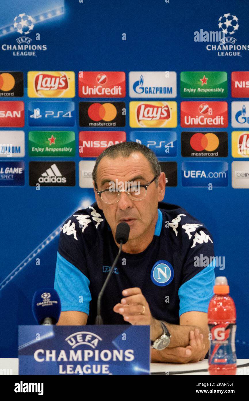 Napoli's Italian coach Maurizio Sarri gives a press conference on August 21, 2017, at the Allianz Riviera stadium in Nice, southeastern France, on the eve of the UEFA Champions League play-off football match between Nice and Napoli. (Photo by Paolo Manzo/NurPhoto) Stock Photo