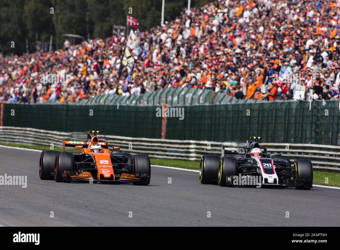 02 VANDOORNE Stoffel from Belgium of McLaren Honda ahead of 20 MAGNUSSEN Kevin from Denmark of Haas F1 team during the Formula One Belgian Grand Prix at Circuit de Spa-Francorchamps on August 27, 2017 in Spa, Belgium. (Photo by Xavier Bonilla/NurPhoto) Stock Photo