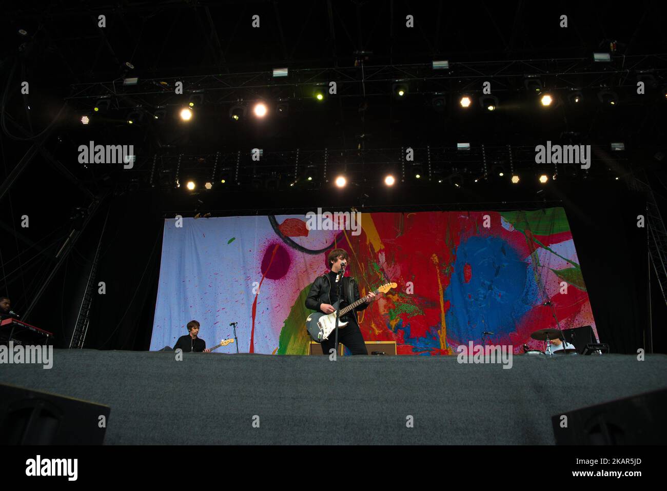 Enghish singer and songwriter Jake Bugg performs on stage at OnBlackheath Festival in London, on September 10, 2017. He released his fourth studio album titled Hearts That Strain, on 1st September 2017. (Photo by Alberto Pezzali/NurPhoto) Stock Photo