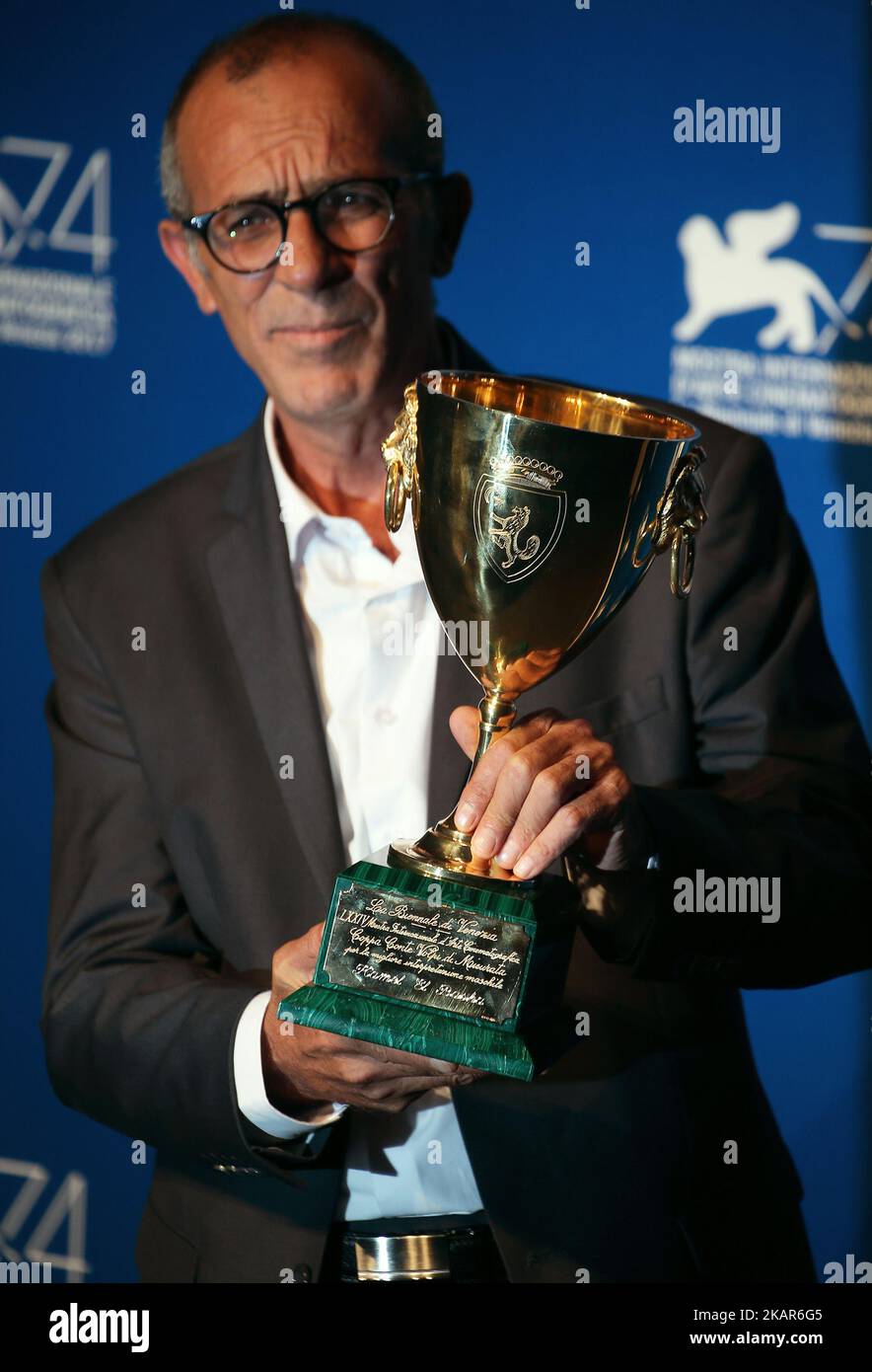 Venice, Italy. 09 September, 2017. Kamel El Basha poses with the Coppa Volpi for Best Actor Award for The Insult (L'Insulte) at the Award Winners photocall during the 74th Venice Film Festival (Photo by Matteo Chinellato/NurPhoto) Stock Photo
