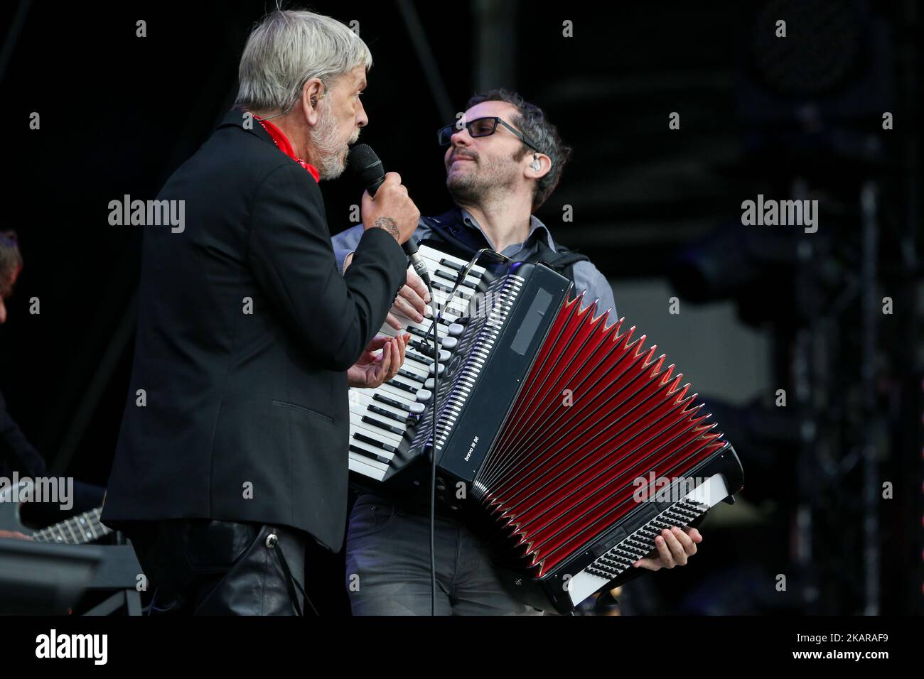 Singer Renaud performs during the Festival of Humanity (Fete de l'Humanite), a political event and music festival organized by the French Communist party (PCF) on September 17, 2017 in La Courneuve, outside Paris, France. (Photo by Michel Stoupak/NurPhoto) Stock Photo