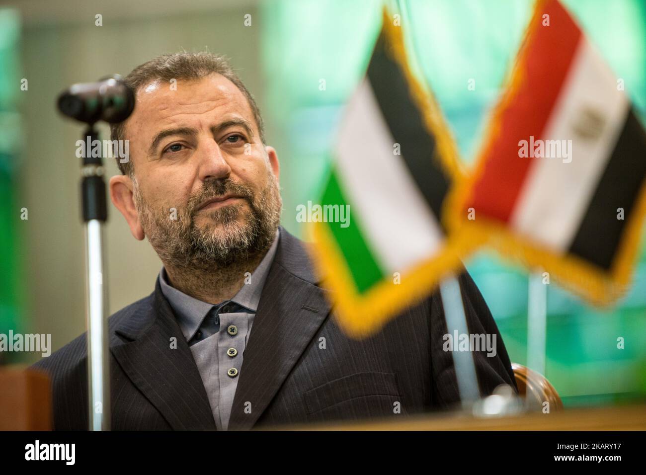 Hamas's new deputy leader Salah al-Aruri is pictured during the signing of a reconciliation deal between the Islamic Resistence Movement (Hamas) and Fatah in Cairo, Egypt on October 12, 2017, as the two rival Palestinian movements ended their decade-long split following negotiations overseen by Egypt. Under the agreement, the West Bank-based Palestinian Authority is to resume full control of the Hamas-controlled Gaza Strip by December 1, according to a statement from Egypt's government. (Photo by Ibrahim Ezzat/NurPhoto) Stock Photo