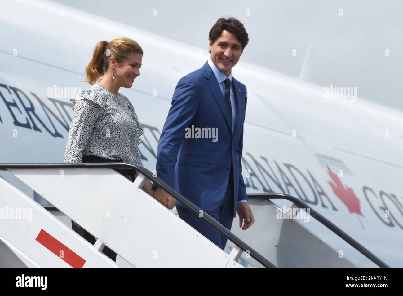 Canada's Prime Minister Justin Trudeau and his wife Sophie Gregoire are seen arriving at Presidential Hangar of Mexico's International Airport on October 12, 2017 in Mexico City, Mexico. (Photo by Carlos Tischler/NurPhoto) Stock Photo