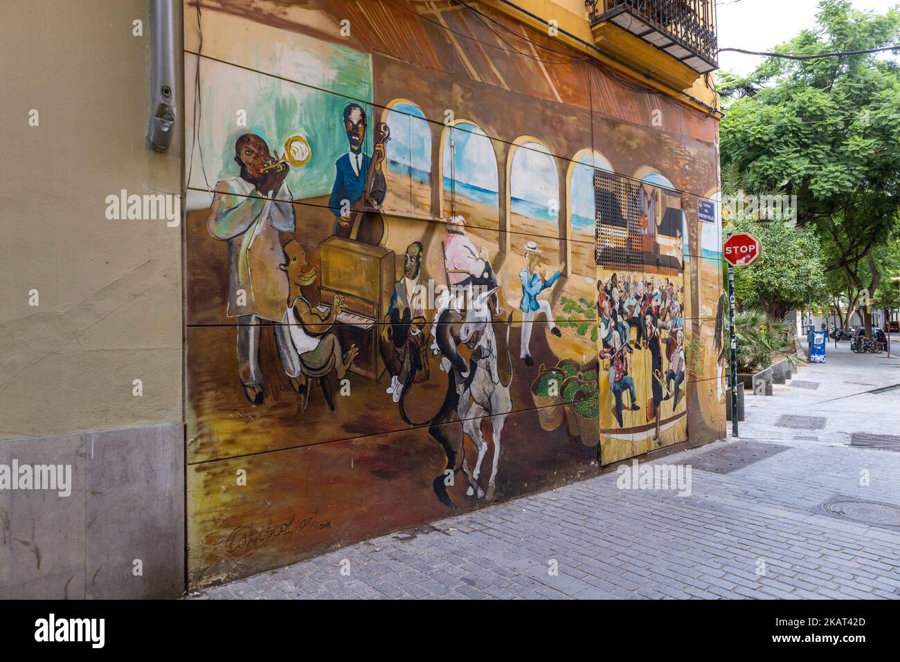 Wall art, Carrer del Pintur Fillol, Valencia, Spain Stock Photo