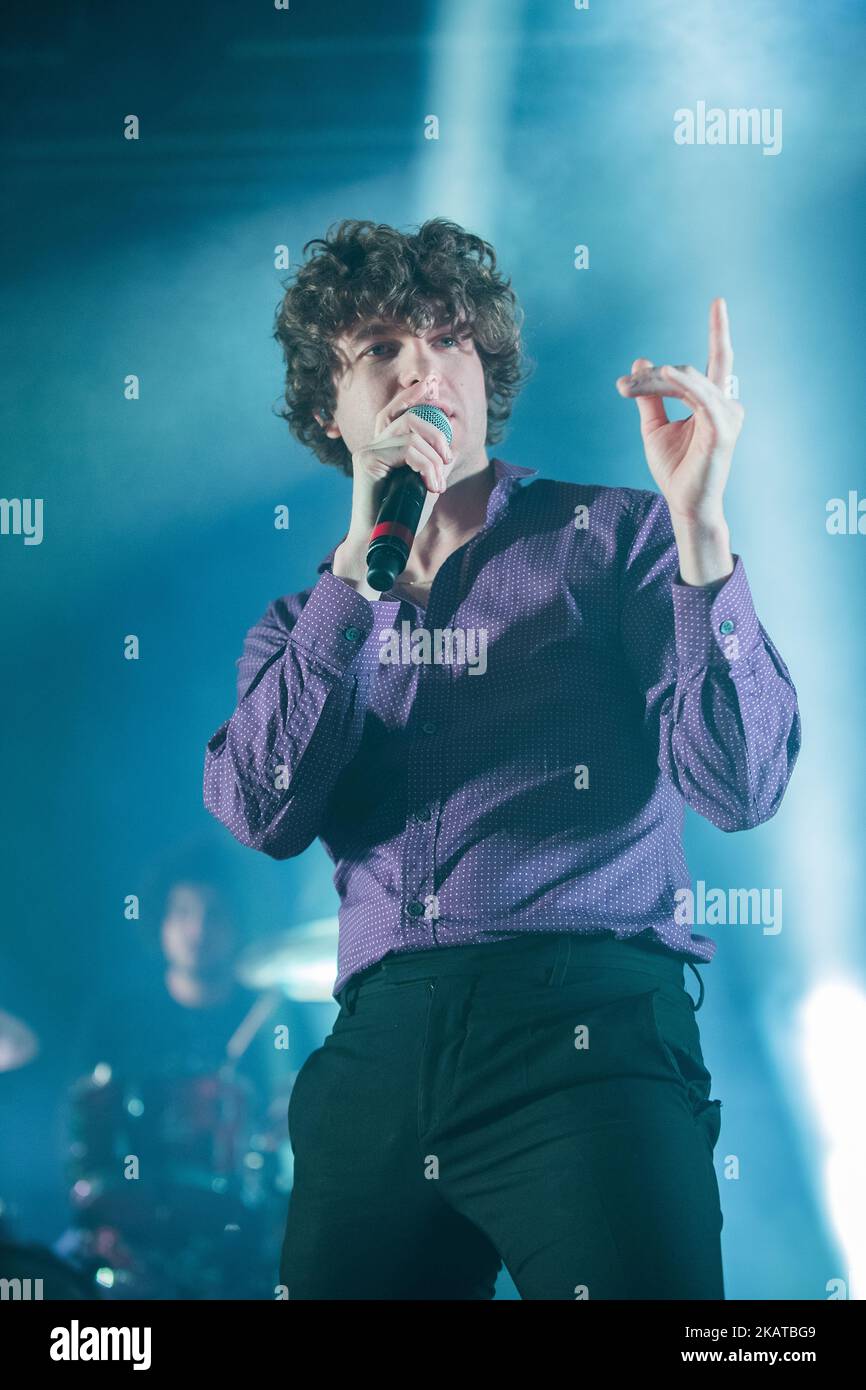 Luke Pritchard of The Kooks's performs 'The Best of ... - Tour 2017' at Fabrique in Milan, Italy on 13 November 2017. (Photo by Romano Nunziato/NurPhoto) Stock Photo