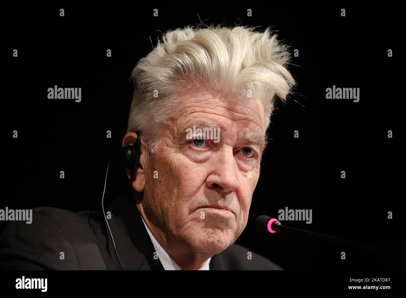 US director David Lynch is seen at his press-conference in Kiev, Ukraine,Nov. 17, 2017. Lynch announced the launch of his charity David Lynch Foundation in Eastern Europe based in Kiev to combat post-traumatic stress disorder (PTSD) and stress through Transcendental Meditation program. (Photo by Sergii Kharchenko/NurPhoto) Stock Photo