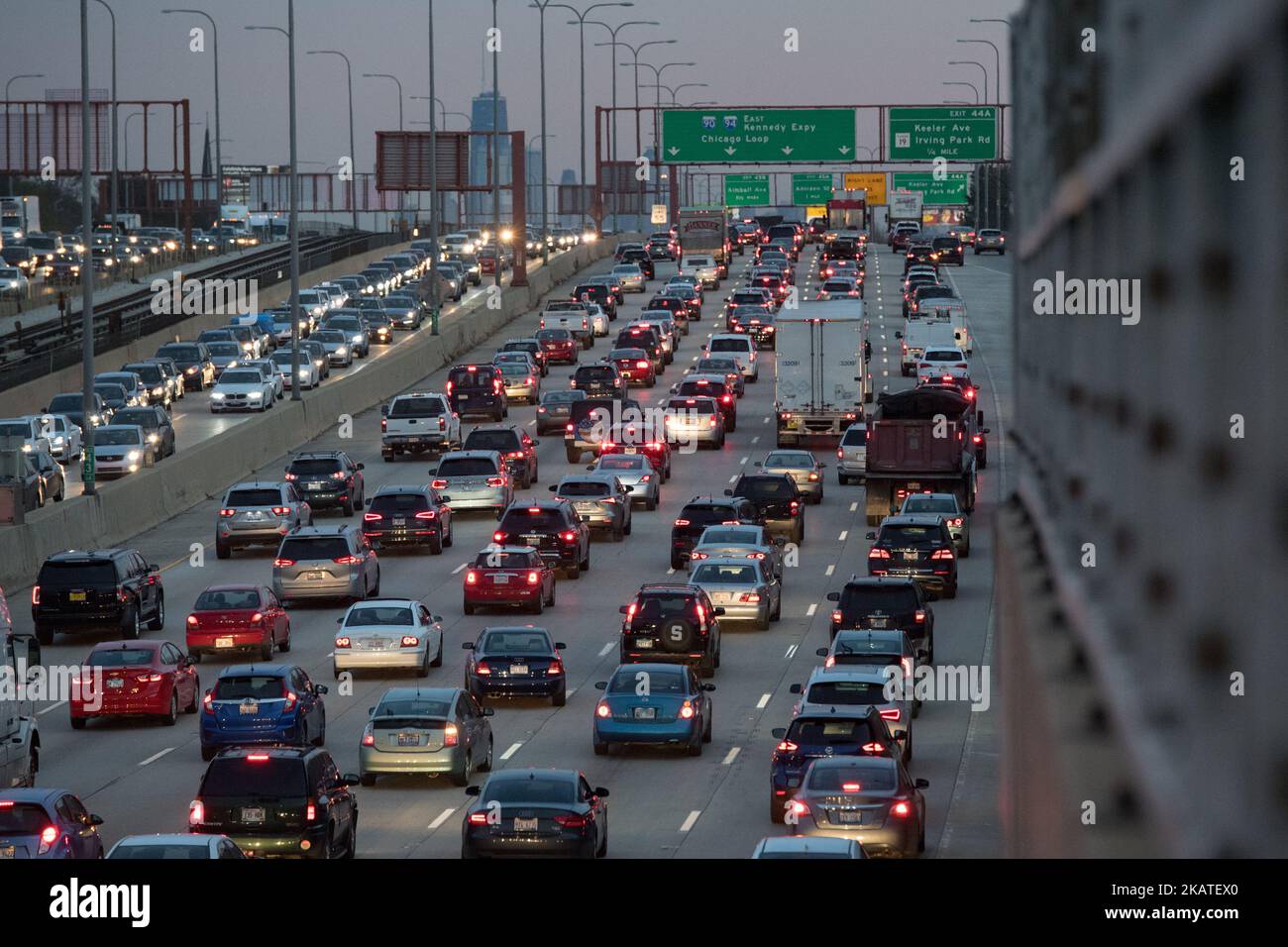 Masses Of Vehicles Move Slowly On The Montrose Ave Overpass At The 1 90 Masses Of Vehicles Move Slowly On The Montrose Ave Overpass At The 1 90