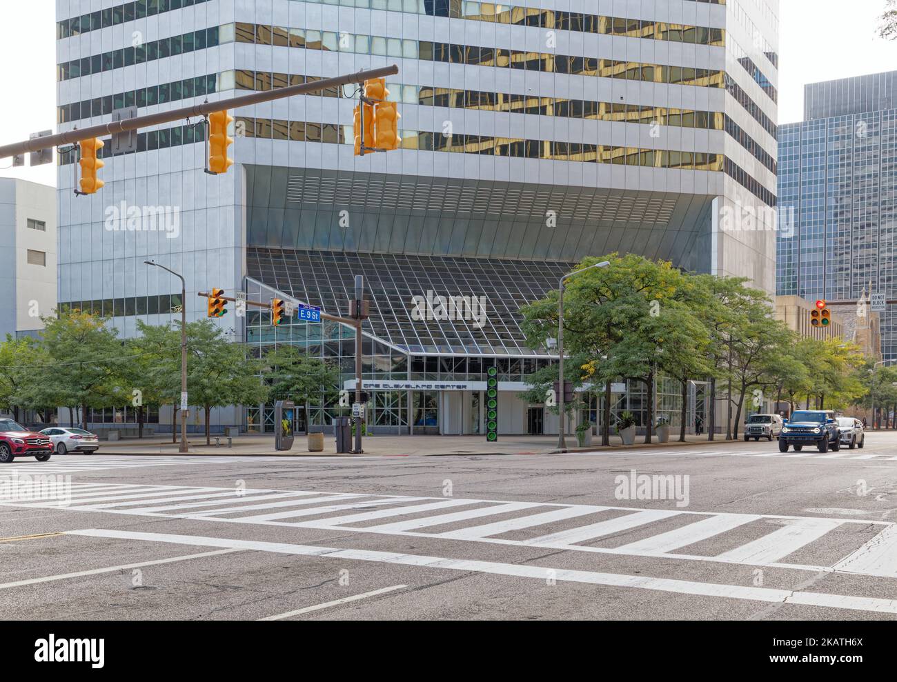 One Cleveland Center, postmodern office skyscraper in downtown