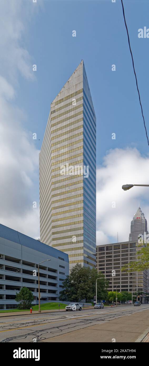 One Cleveland Center, postmodern office skyscraper in downtown
