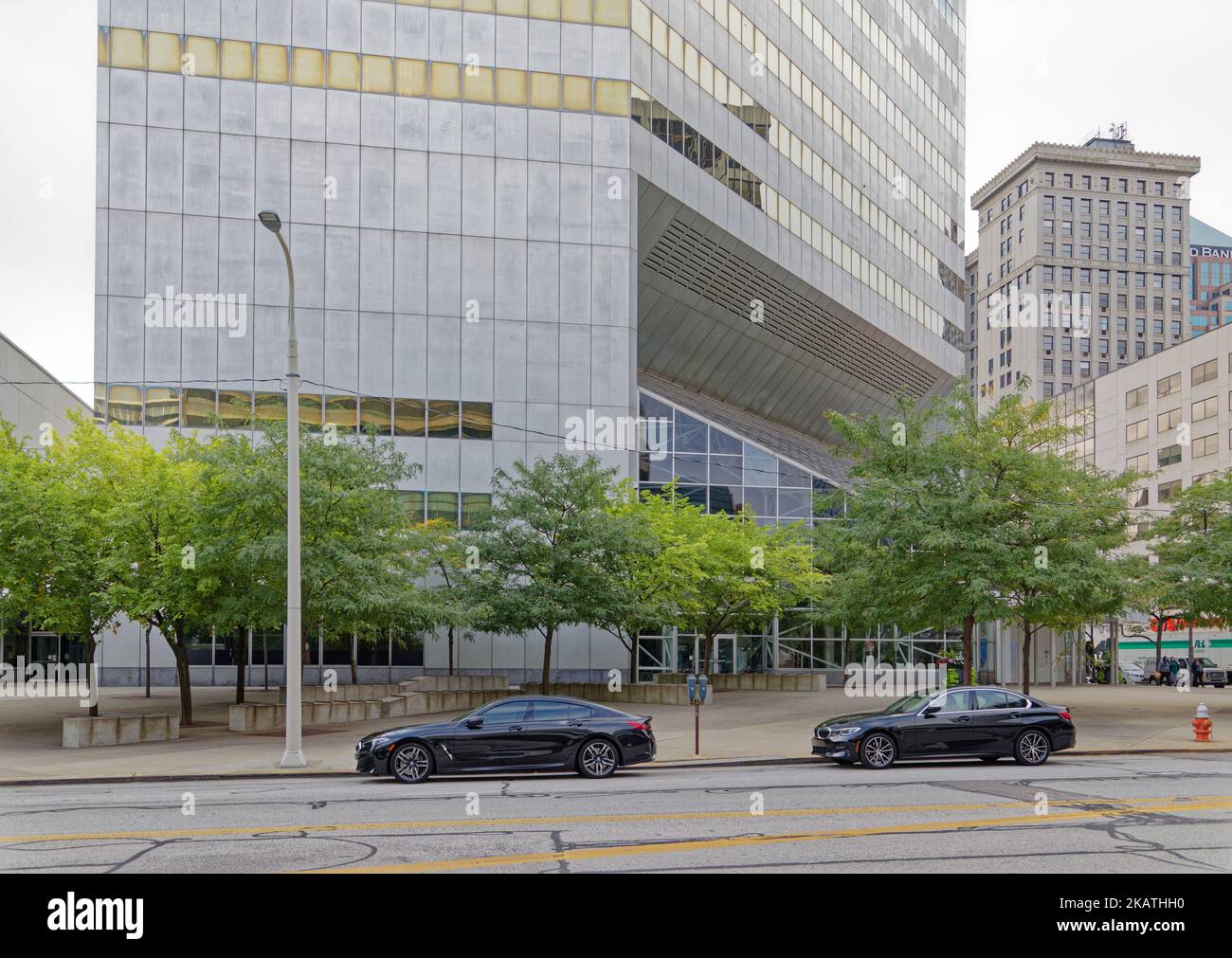 One Cleveland Center, postmodern office skyscraper in downtown