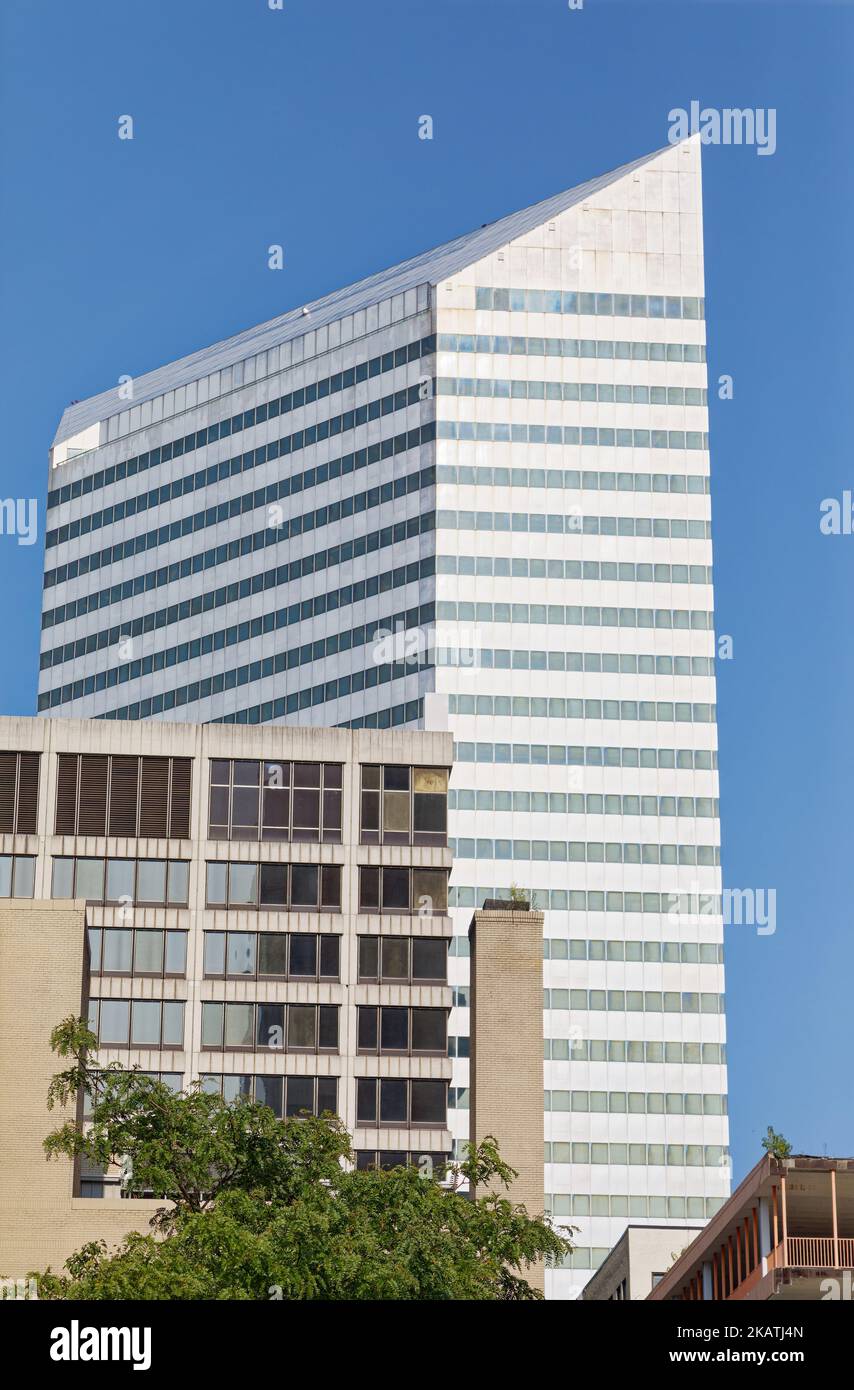 One Cleveland Center, postmodern office skyscraper in downtown