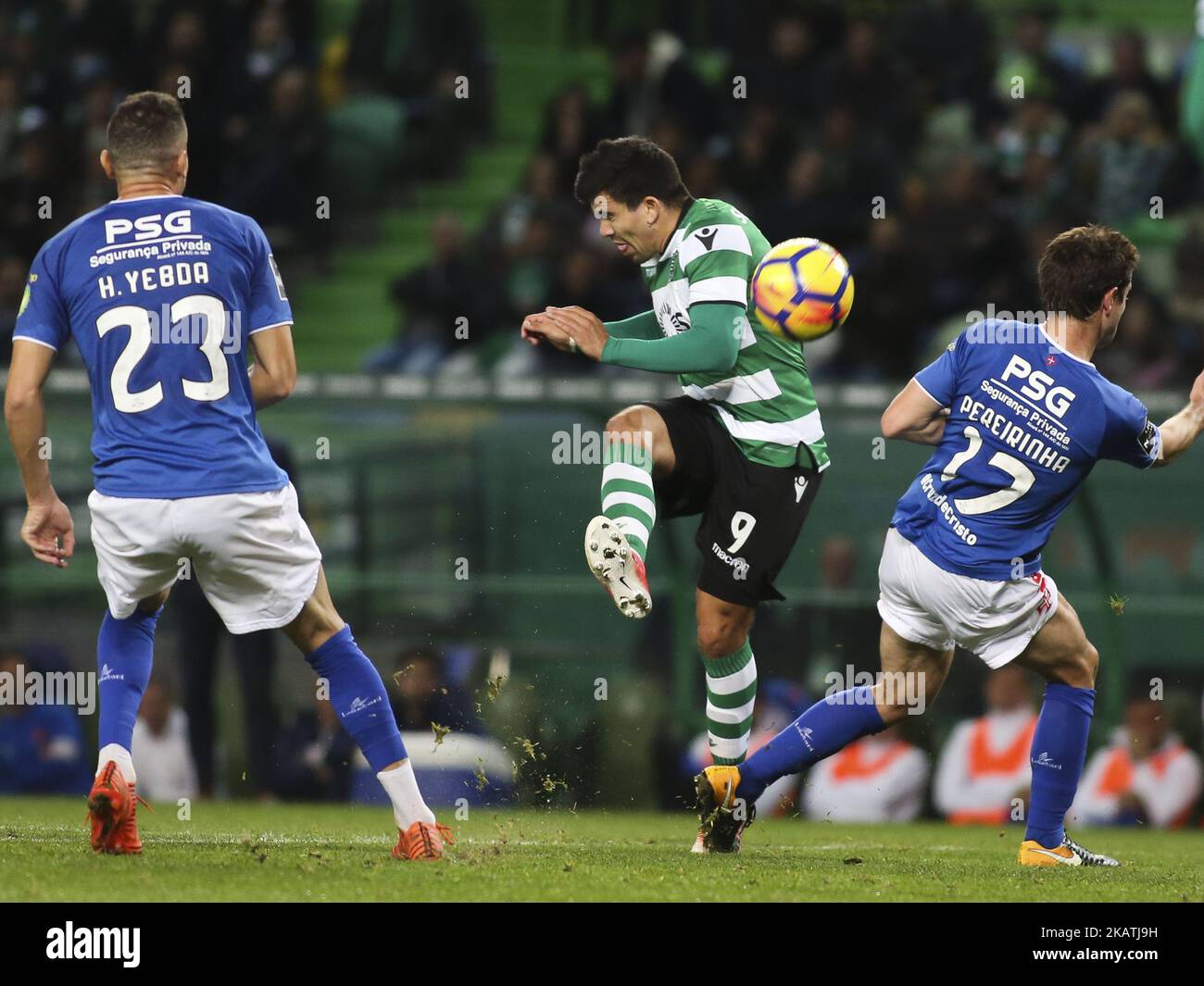 Sporting's midfielder Marcos Acuna (C) vies with Belenenses's midfielder Bruno Pereirinha (R) and Belenenses's midfielder Hassan Yebda during the Portuguese League football match between Sporting CP and CF Belenenses at Jose Alvalade Stadium in Lisbon on December 1, 2017. (Photo by Carlos Costa/NurPhoto) Stock Photo
