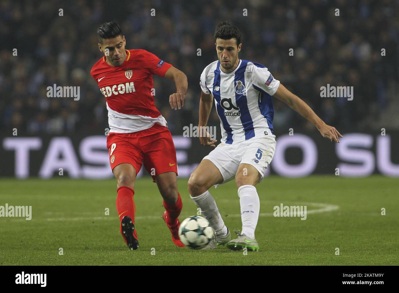 Radamel Falcao forward of AS Monaco FC (L) with Porto's Spanish defender Ivan Marcano (R) during the UEFA Champions League Group G match between FC Porto and AS Monaco FC at Dragao Stadium on December 6, 2017 in Porto, Portugal. (Photo by Pedro Lopes / DPI / NurPhoto) Stock Photo