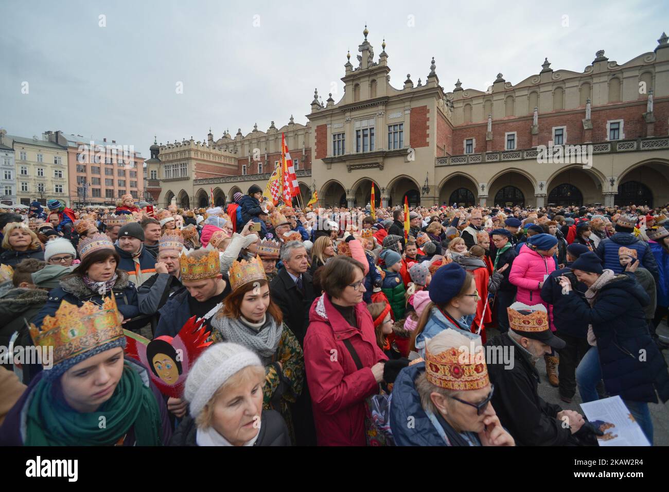 Thousands watch the annual 'Orszak Trzech Kroli' (English: the Three Kings procession) in Krakow, Poland on January 6, 2018. The traditional procession, which annually marks the end of the Christmas festivities, is a re-enactment of the journey of the Three Wise Men, Balthazar, Melchior and Gaspar, believed to have followed a bright star to offer gifts to the infant Jesus in Bethlehem. (Photo by Artur Widak/NurPhoto)  Stock Photo