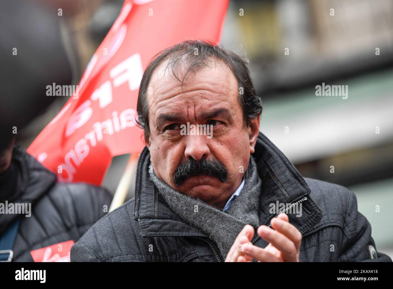 French workers' union General Confederation of Labour (CGT) Secretary-General Philippe Martinez speaks during a dimostration to support the air france workers in Paris, France, on 12 March 2018. (Photo by Julien Mattia/NurPhoto) Stock Photo