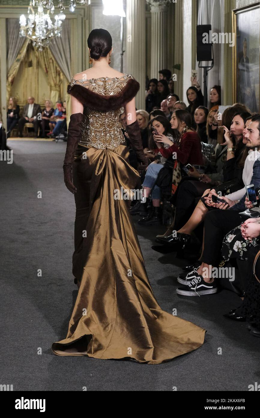 A Model shows a EMILIO SALINAS design during fashion week ATELIER COUTURE fashionable bridal and luxury in ceremony at the Fernan Nunez Palace in Madrid March 15, 2018 (Photo by Oscar Gonzalez/NurPhoto) Stock Photo