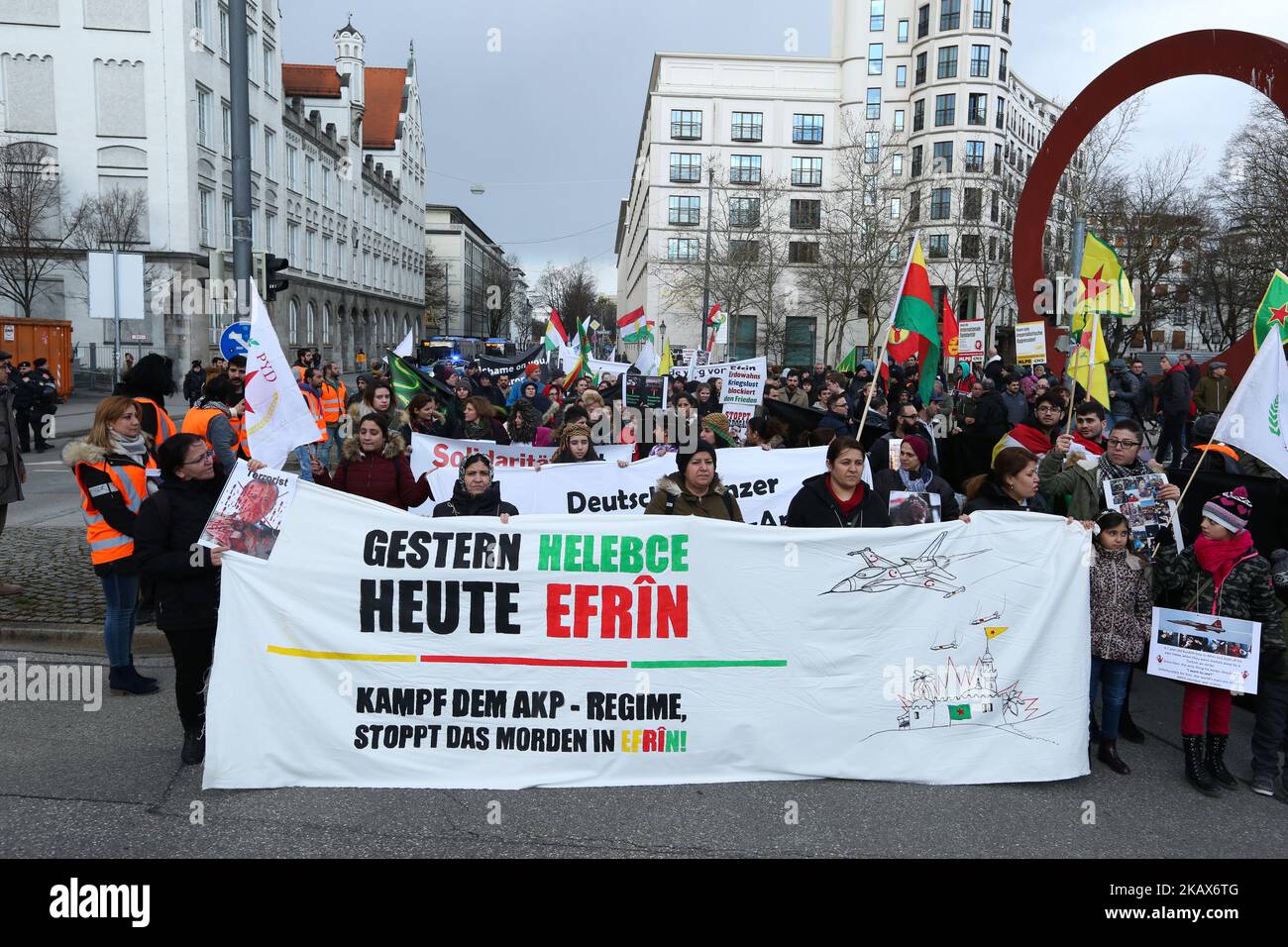 Demonstration at the beginning. Hundreds of people demonstrated in Munich, Germany, on 16 March 2018 to remember the chemical attack of Halabja by Sadam Hussein and to protest against Turkey's war on Afrin. The protest stayed very peaceful. (Photo by Alexander Pohl/NurPhoto) Stock Photo