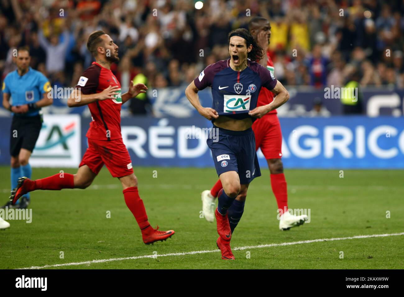 Fanion Football Coupe De France 2017/2018 – Les Herbiers Vs PSG – Édition Finale