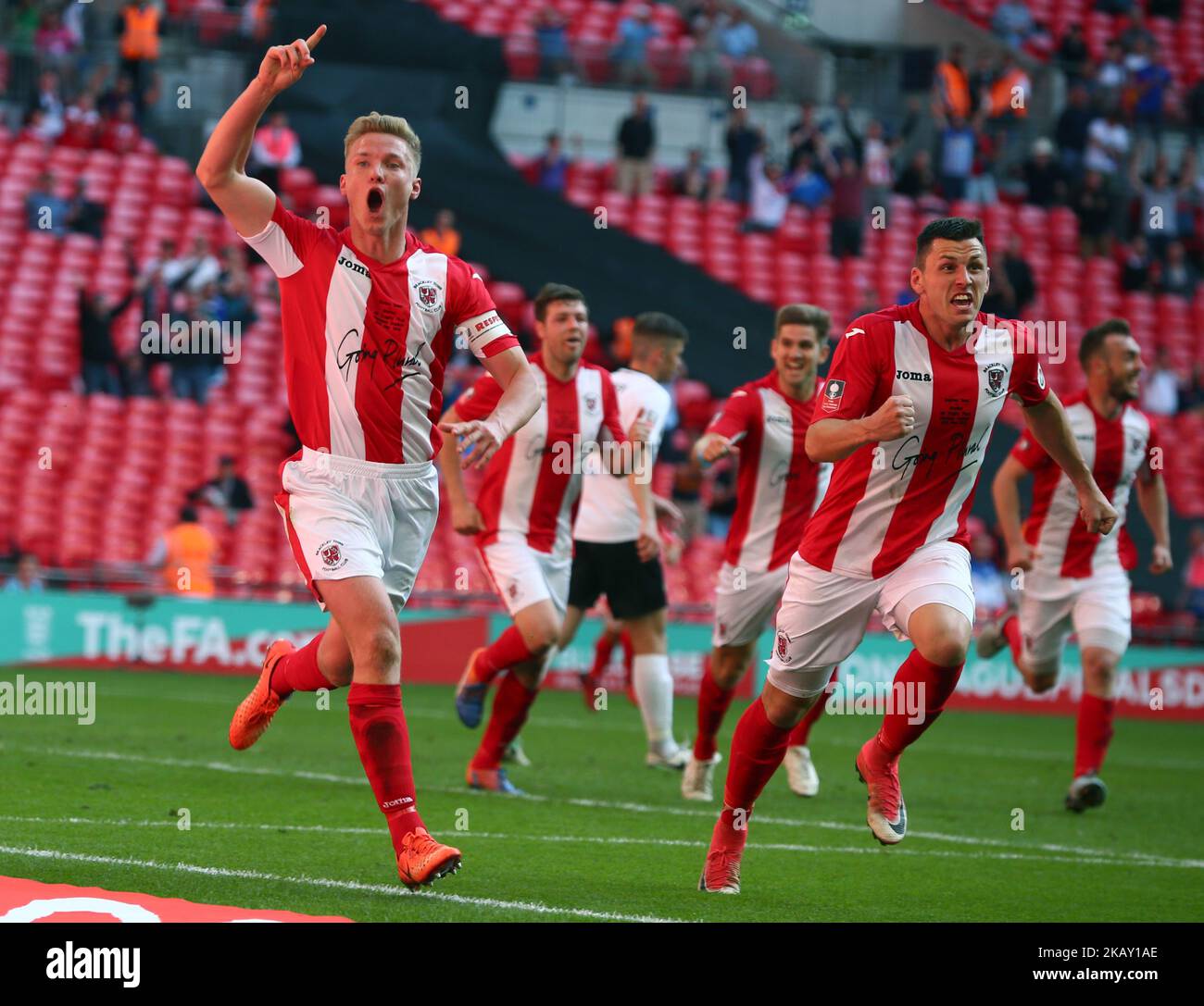 Gareth (Gaz) Dean of Brackley Town celebrates scoring his sides first goal during The Buildbase FA Trophy Final match between Brackley Town and Bromley at Wembley, London, England on 20 May 2018. (Photo by Kieran Galvin/NurPhoto) Stock Photo
