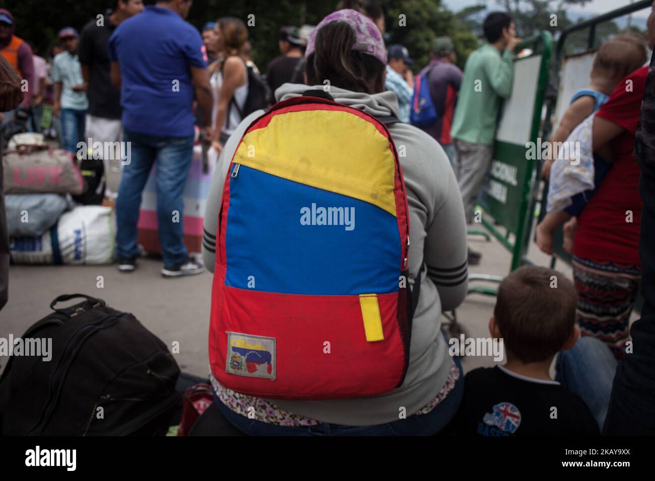 in-a-desperate-way-venezuelans-need-to-sell-hair-to-survive-got-some