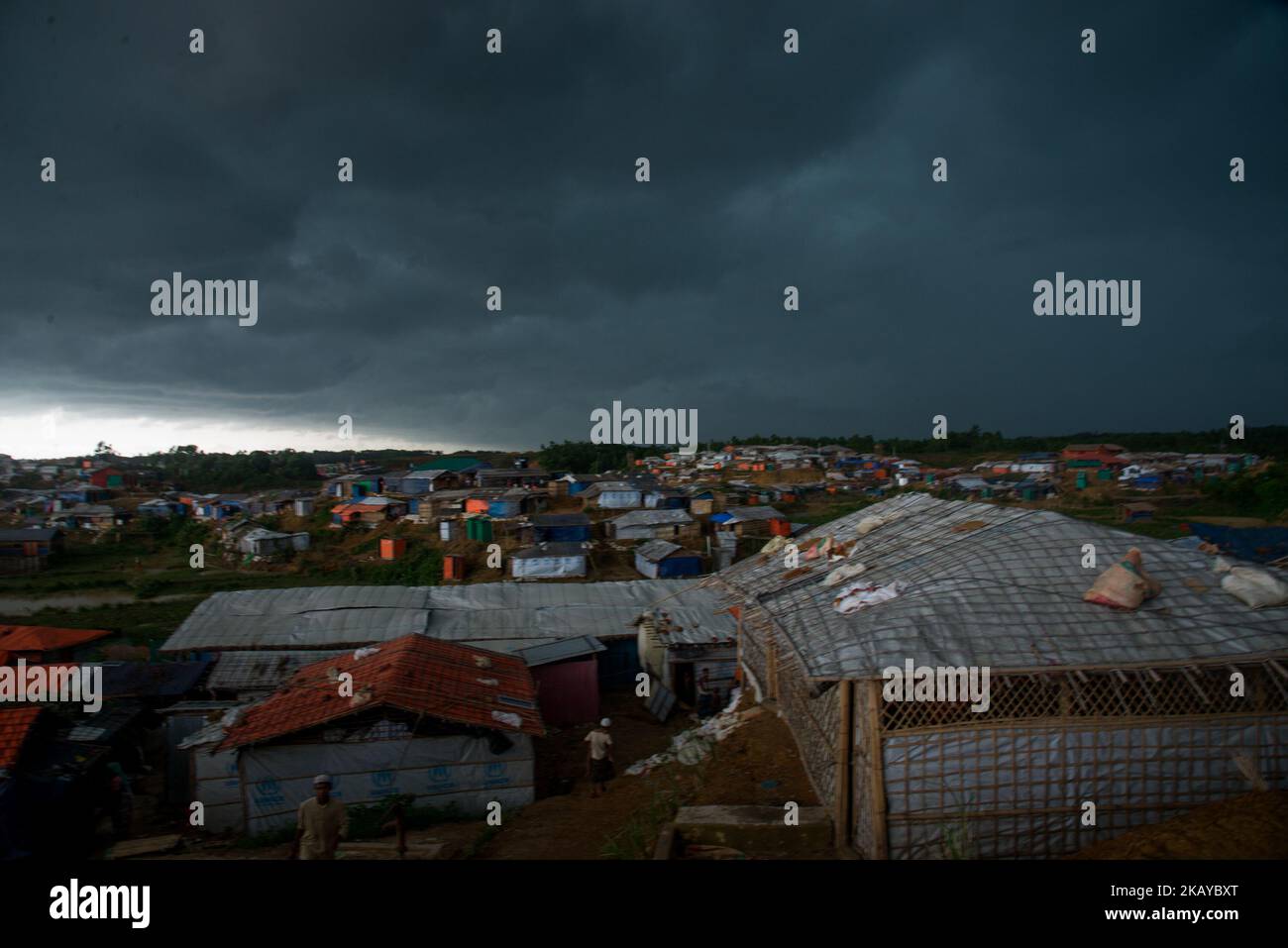 Storm Rhi Storm and heavy rain in the makeshift shelters in Bangladesh becomes ...