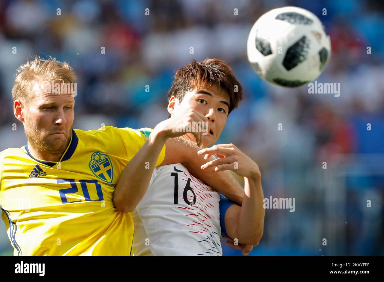 Ola Toivonen (L) of Sweden national team and Sungyueng Ki of Korea Republic national team vie for the ball during the 2018 FIFA World Cup Russia Group F match between Sweden and Korea Republic on June 18, 2018 at Nizhny Novgorod Stadium in Nizhny Novgorod, Russia. (Photo by Mike Kireev/NurPhoto) Stock Photo