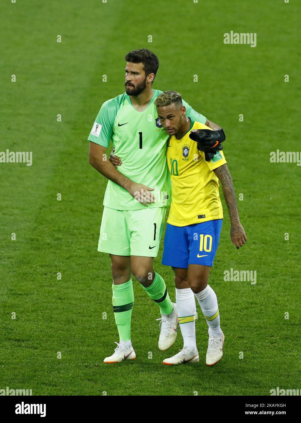 Group E Serbia v Brazil - FIFA World Cup Russia 2018 Becker Alisson (Brazil) and Neymar (Brazil) at Spartak Stadium in Moscow, Russia on June 27, 2018. (Photo by Matteo Ciambelli/NurPhoto)  Stock Photo