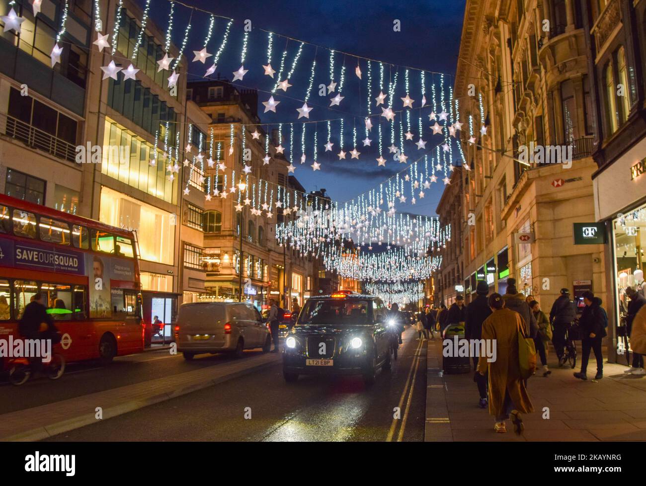 London, England, UK. 3rd Nov, 2022. Christmas lights decorate London's