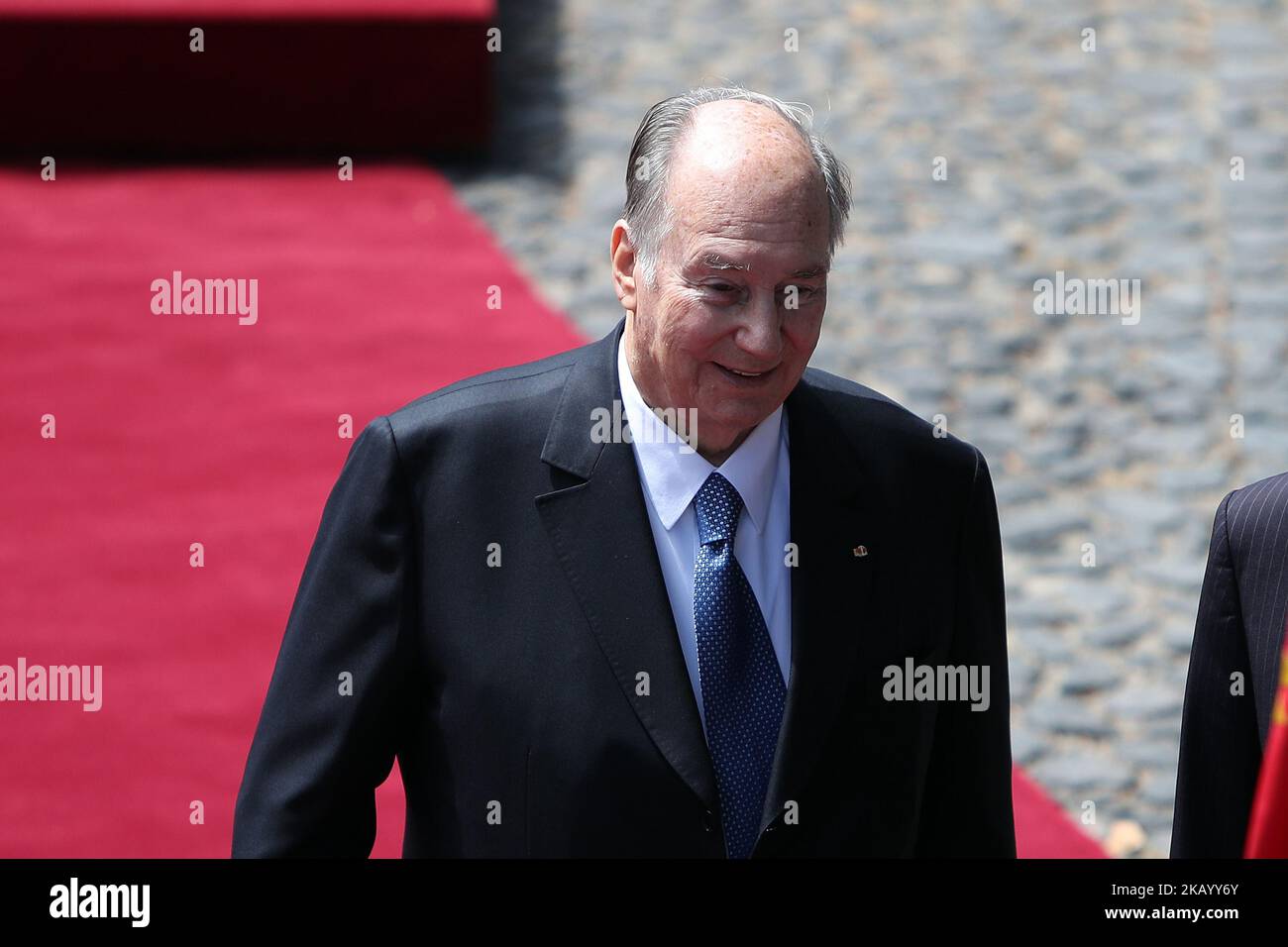Prince Karim Aga Khan IV during an official visit at the Belem Palace in Lisbon, Portugal, on July 9, 2018. Prince Karim Aga Khan IV, will be in Lisbon until July 12 to close the diamond jubilee celebrations of his leadership as Imam of the Shia Nizari Ismaili Muslim Community. ( Photo by Pedro FiÃºza/NurPhoto) Stock Photo