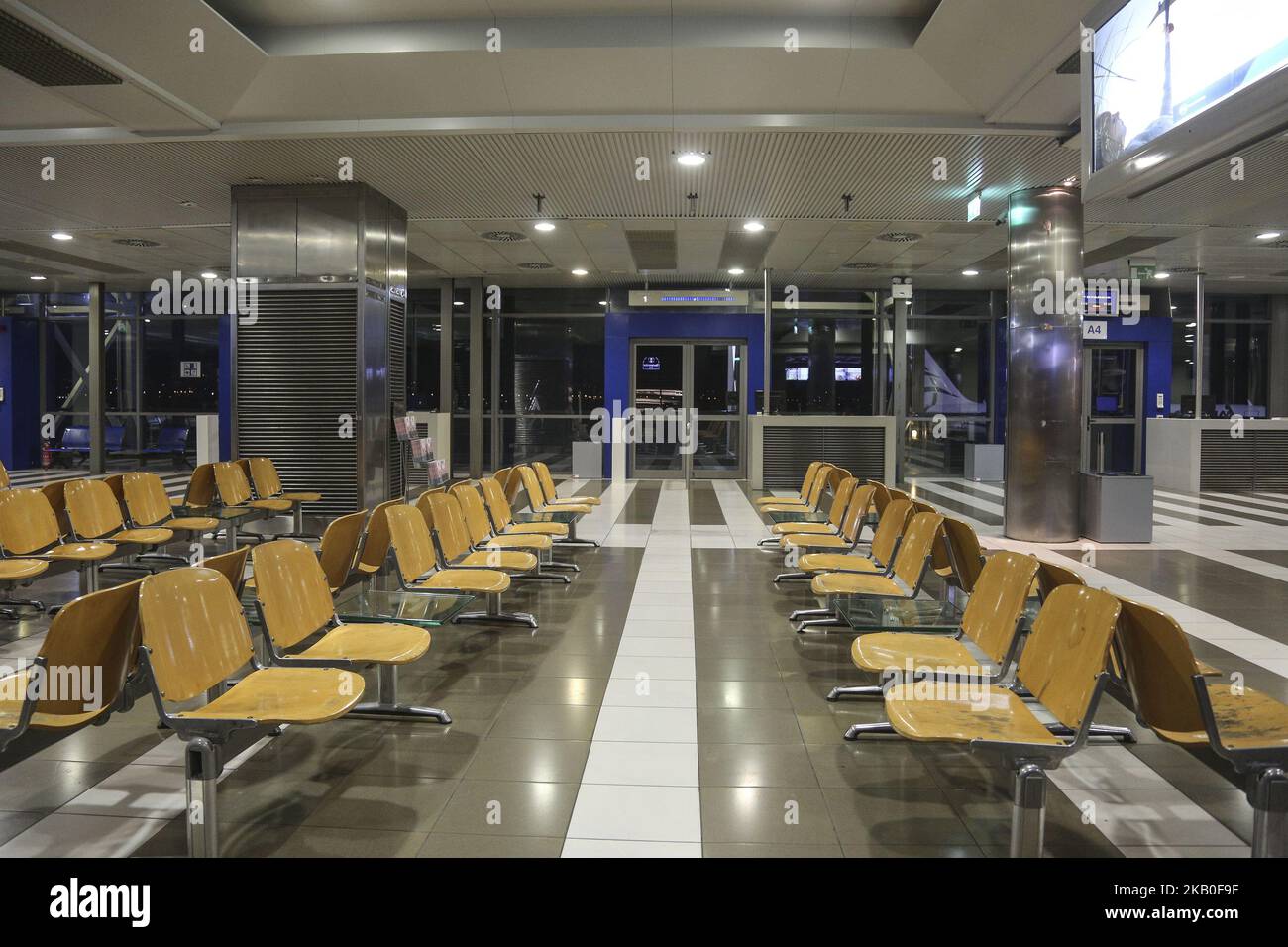 Inside Thessaloniki International Airport 'Macedonia' in Greece. The area of the gates after the recent renovation from the new German owner Fraport early morning. Thessaloniki airport with SKG or LGTS sign code is the major gateway for northern Greece with the passenger traffic expected to overcome the 7 million this year. It is a hub for Aegean Airlines, Olympic Air, Ryanair, Astra Airlines and Ellinair. The airport is both civilian and military. Picture on August 21, 2018. (Photo by Nicolas Economou/NurPhoto) Stock Photo