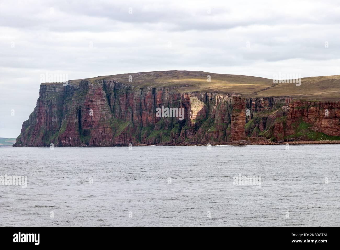 Old man of hoy ferry hi-res stock photography and images - Alamy