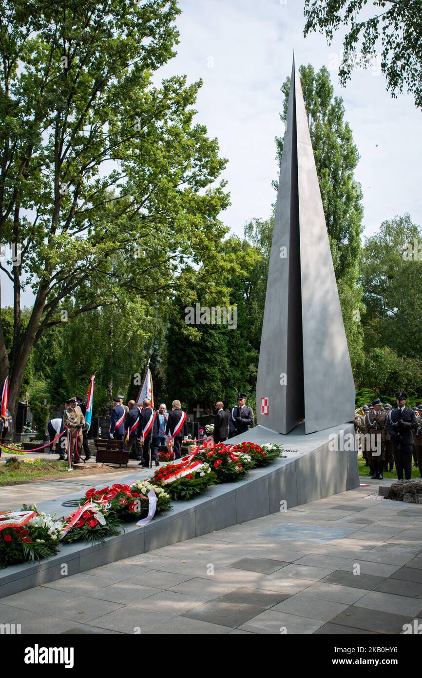 Unveiling ceremony of the 'Glory to Polish Pilots' monument on the Polish Aviation Day at Powazki Military Cemetery in Warsaw, Poland on 28 August 2018 (Photo by Mateusz Wlodarczyk/NurPhoto) Stock Photo