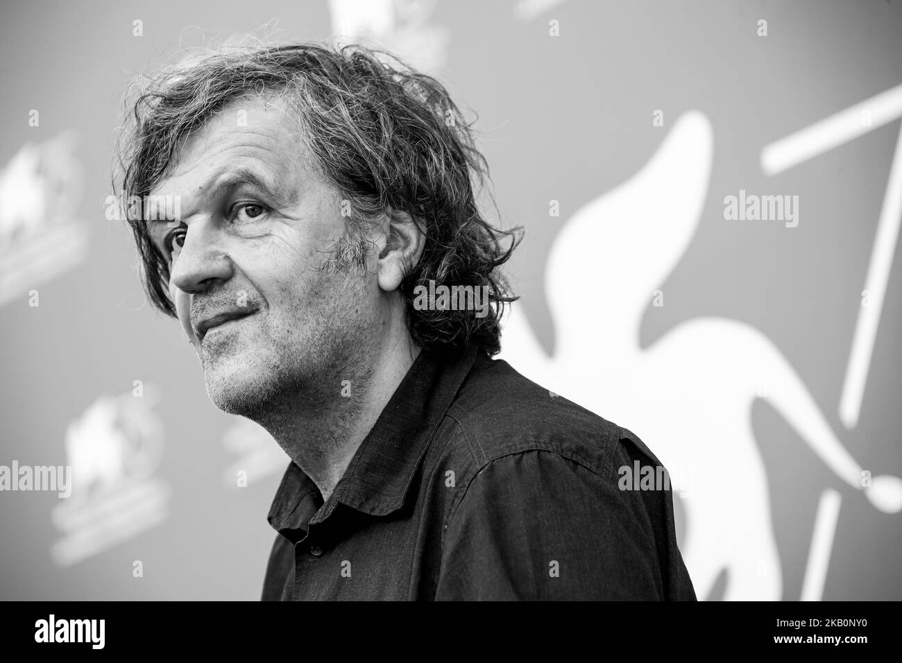 (EDITORS NOTE: Image has been converted to black and white) Emir Kusturica attends 'El Pepe, A Supreme Life (El Pepe, Una Vida Suprema)' photocall during the 75th Venice Film Festival on September 3, 2018 in Venice, Italy. (Photo by Matteo Chinellato/NurPhoto) Stock Photo