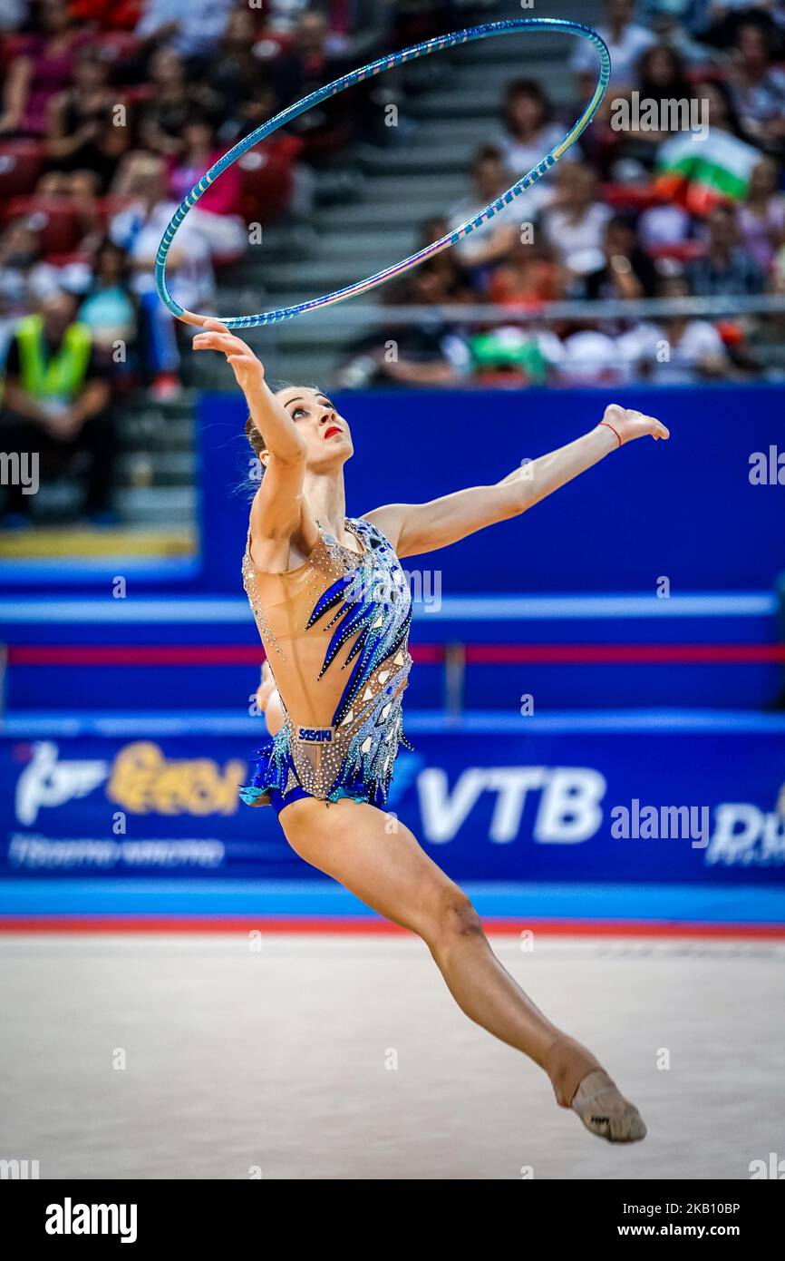 Gymnastics hoop hi-res stock photography and images - Page 13 - Alamy