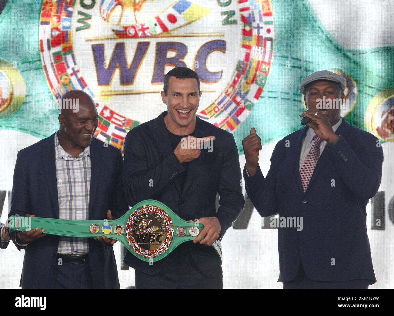 (LR) Ex boxing champion of the World Evander Holyfield,Ukrainian heavyweight boxing champion