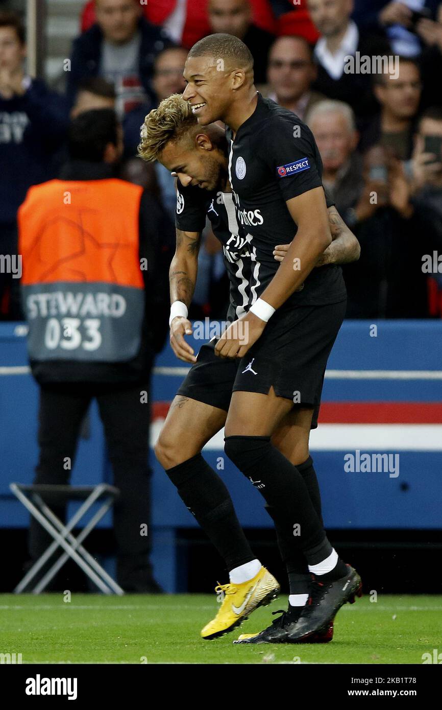 Neymar (L) and Kylian Mbappe (R) of PSG during the Group C match of the UEFA Champions League between Paris Saint-Germain and Red Star Belgrade at Parc des Princes on October 3, 2018 in Paris, France. (Photo by Mehdi Taamallah / NurPhoto) Stock Photo