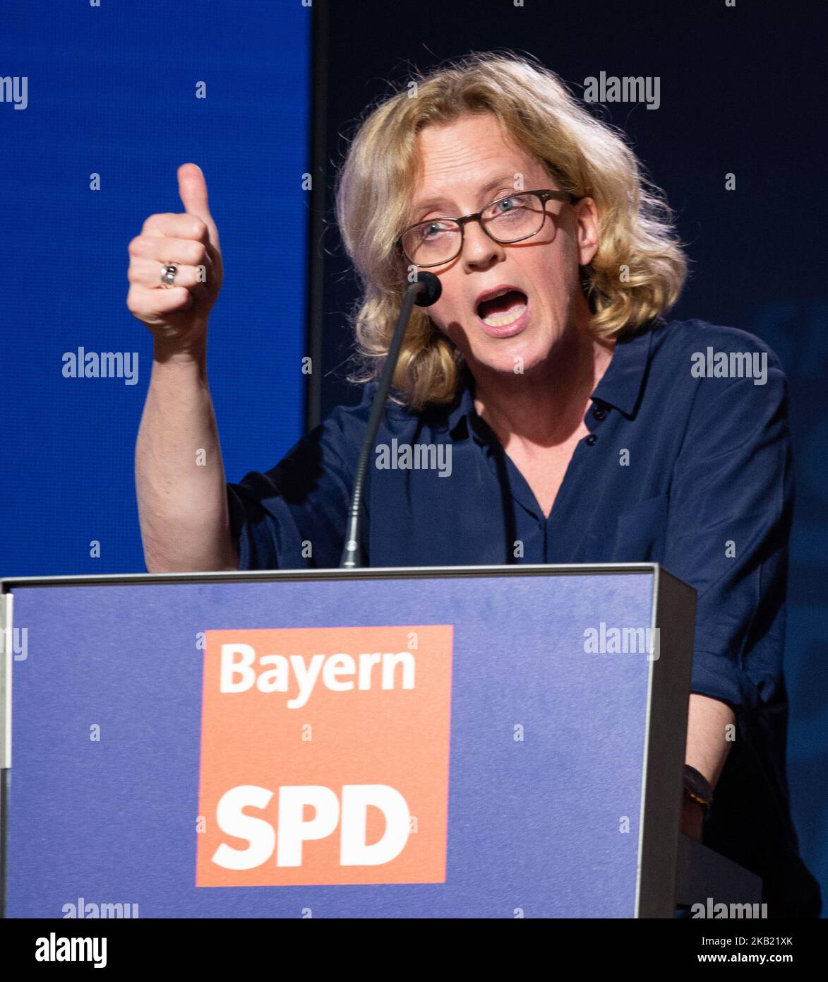 Natascha Kohnen holding a speech. The Munich Mayor Dieter Reiter ( SPD ) and the top candidate of the SPD for the Bavarian State Elections Natascha Kohnen held a speech at Augustiner in Munich, Germany on October 10, 2018. The Bavarian State Elections will be held on October 14. (Photo by Alexander Pohl/NurPhoto) Stock Photo