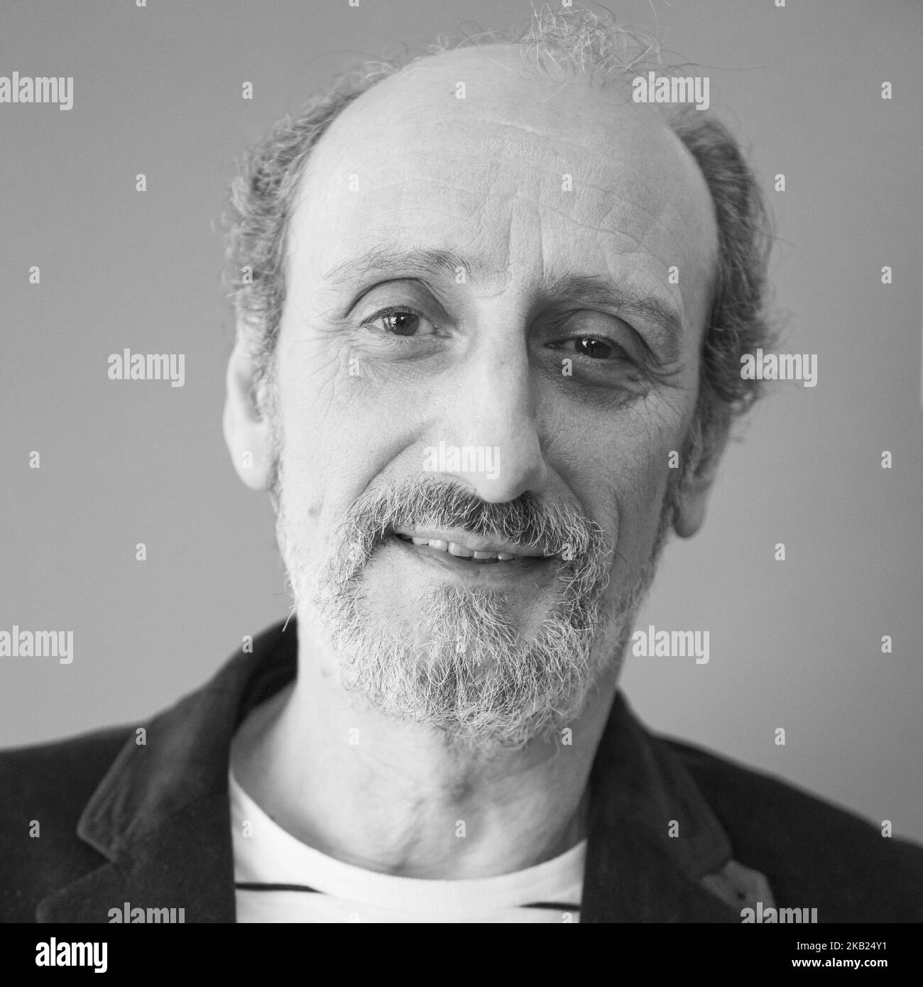 The actor Jose Luis Gil poses during the presentation of the movie MIAU