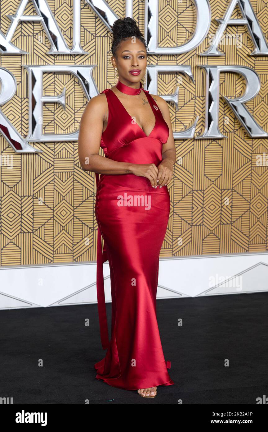 London, UK . 3 November, 2022 . Alexandra Burke pictured at the European Premiere of Black Panther: Wakanda Forever held at the Cineworld Leicester Square. Credit:  Alan D West/Alamy Live News/Alamy Live News Stock Photo