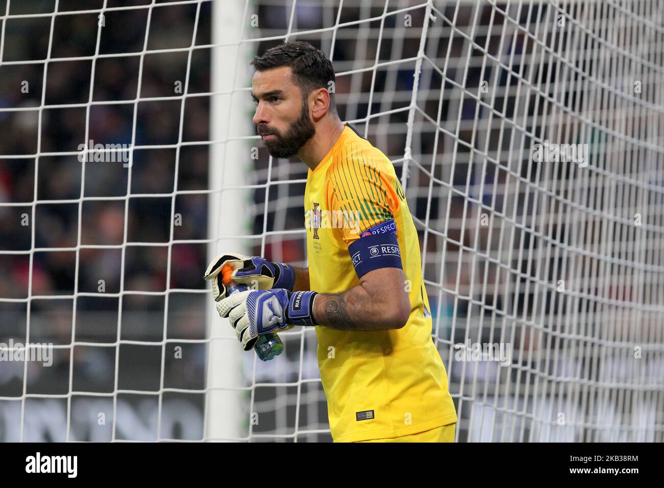 Rui Patricio (Portugal) during the Nations League football match between Italy and Portugal at Stadio Giuseppe Meazza on November 17, 2018 in Milan Italy. Final results: 0-0. (Photo by Massimiliano Ferraro/NurPhoto)  Stock Photo