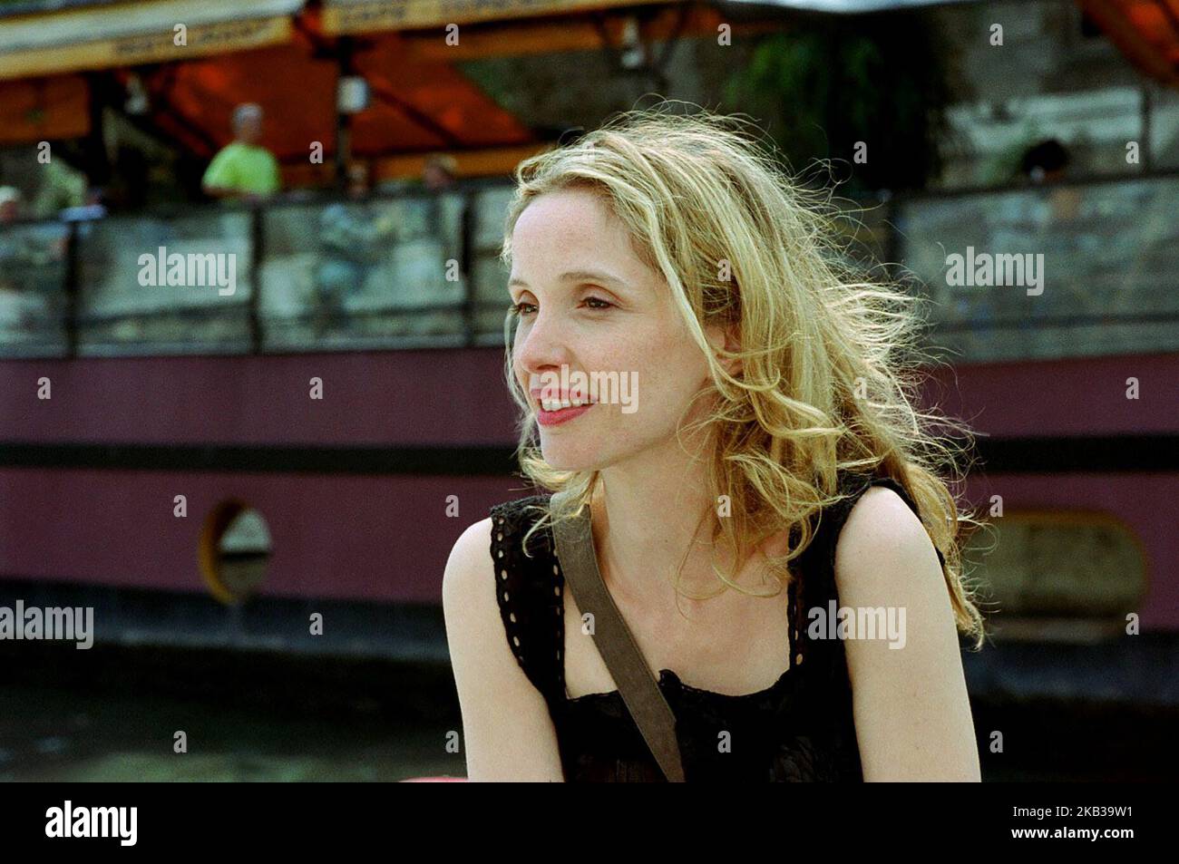 BEFORE SUNSET, JULIE DELPY, 2004 Stock Photo Alamy