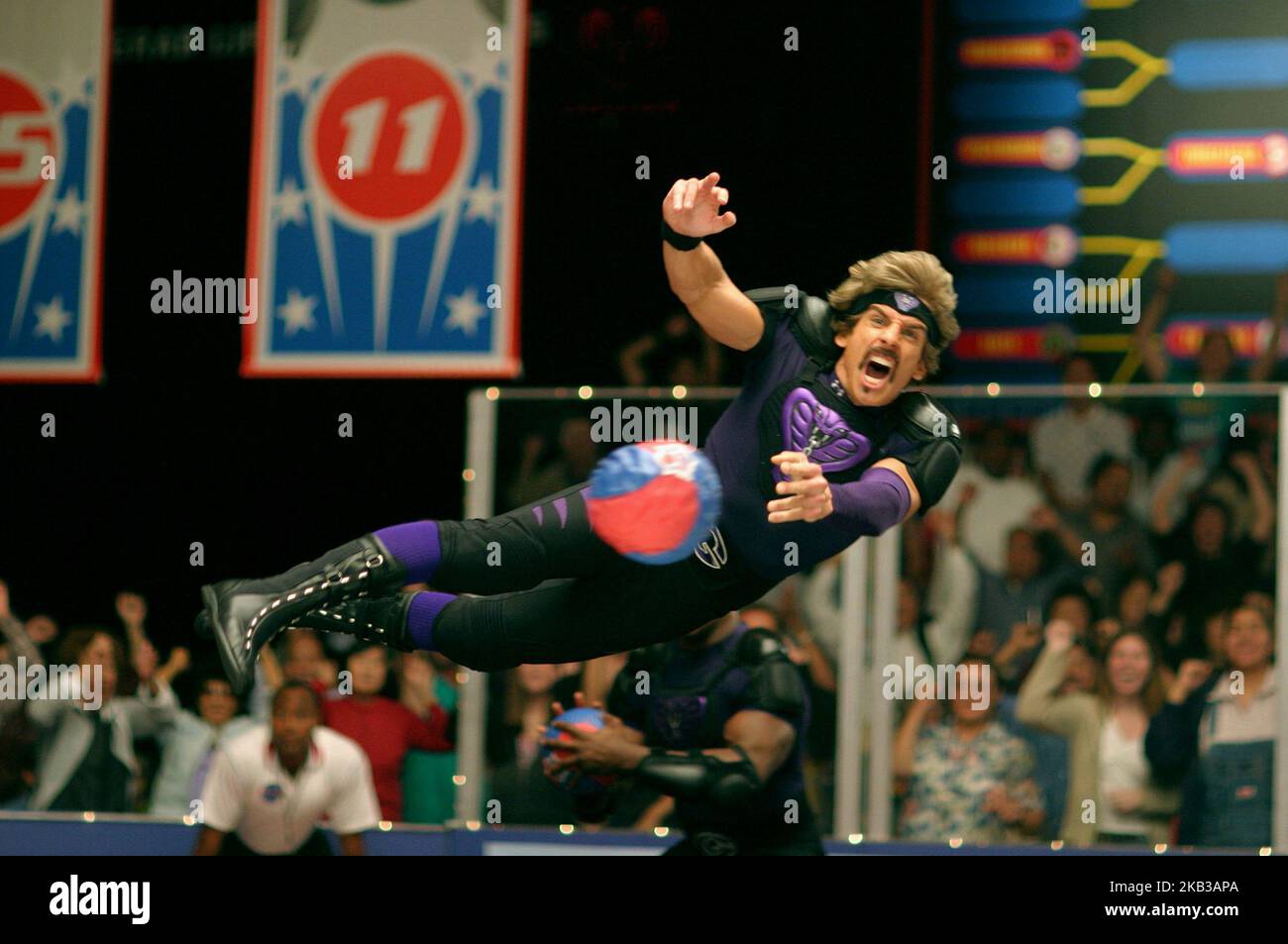 DODGEBALL A TRUE UNDERDOG STORY, BEN STILLER, 2004 Stock Photo Alamy