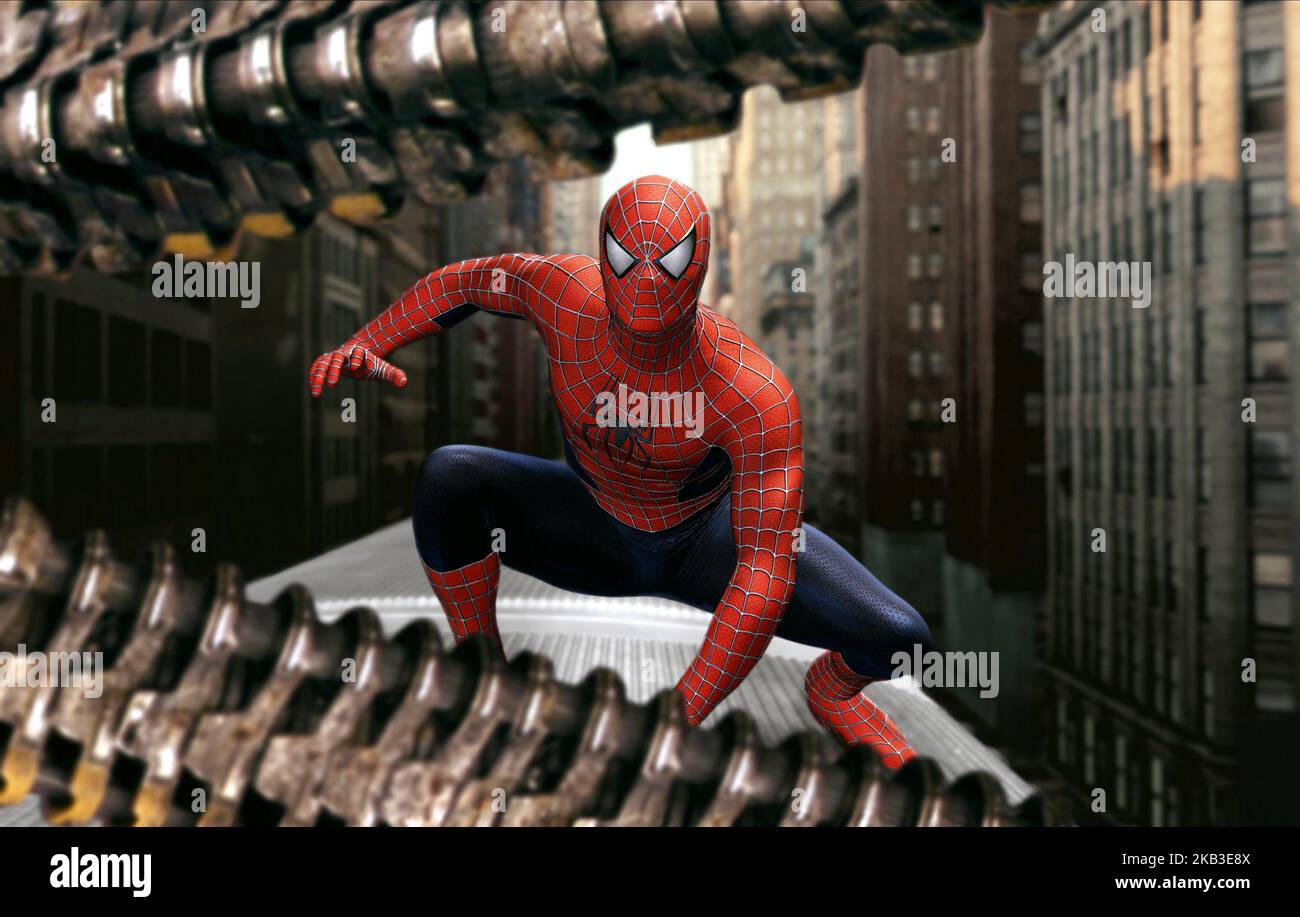 Spider man 2, tobey maguire, 2004 hi-res stock photography and images -  Alamy