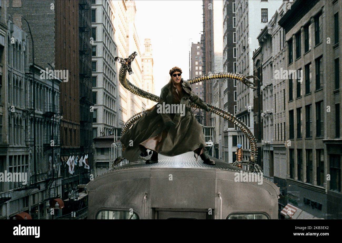 SPIDER-MAN 2, ALFRED MOLINA, 2004 Stock Photo