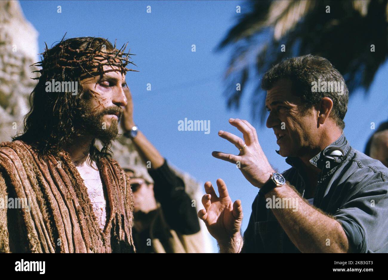 THE PASSION OF THE CHRIST JAMES CAVIEZEL MEL GIBSON 2004 Stock Photo THE PASSION OF THE CHRIST JAMES CAVIEZEL MEL GIBSON 2004 Stock Photo